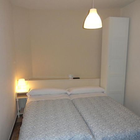 Hostal Alistana Madrid Buitenkant foto