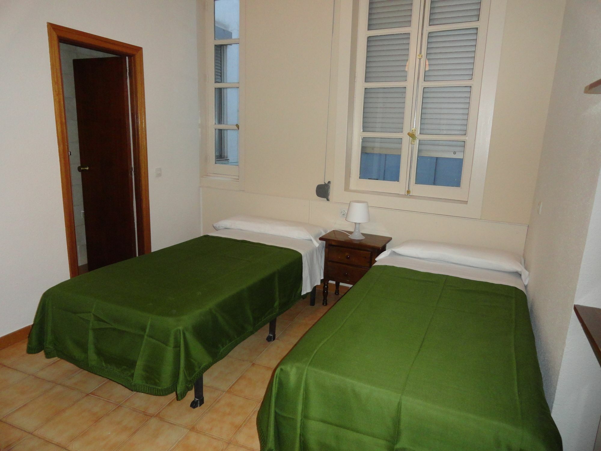 Hostal Alistana Madrid Buitenkant foto